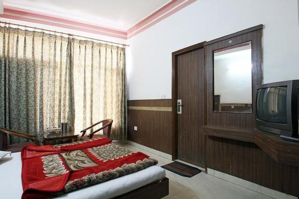 Hotel Bhavini